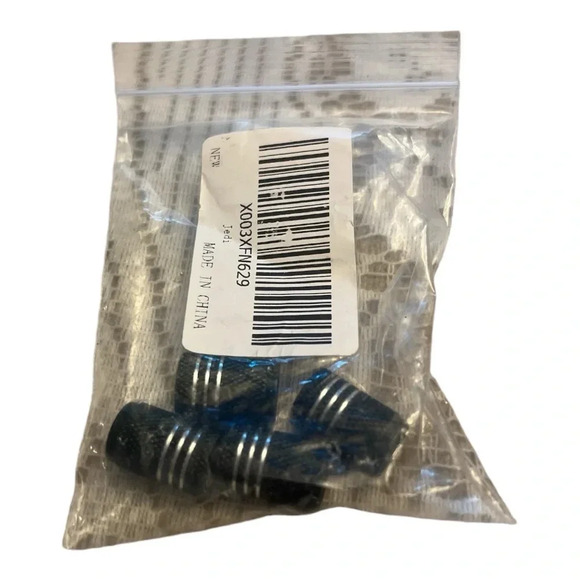 4 Pieces Valve Stem Wheel 🛞 Cover Universal - Picture 2 of 2